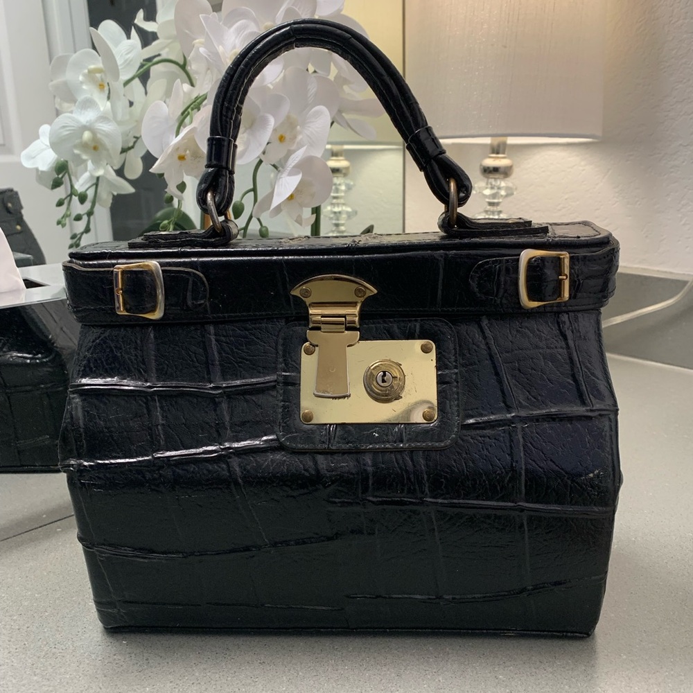 Vintage Celestial by MarKay Bags USA Faux Gator handbag with brass hardware.